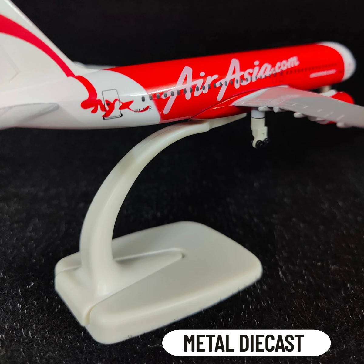 Scale 1:250 Metal Aircraft Model Replica, AIR ASIA A320 Airplane Aviation Decoration Miniature Art Collection Kid Boy Toy