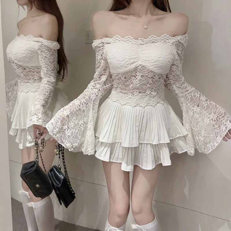 Franse Dopamine Pure Desire Schouder Baring Temperament Kant Basis Shirt voor Dames Slim Fit en Afslankende Internet Beroemde Top