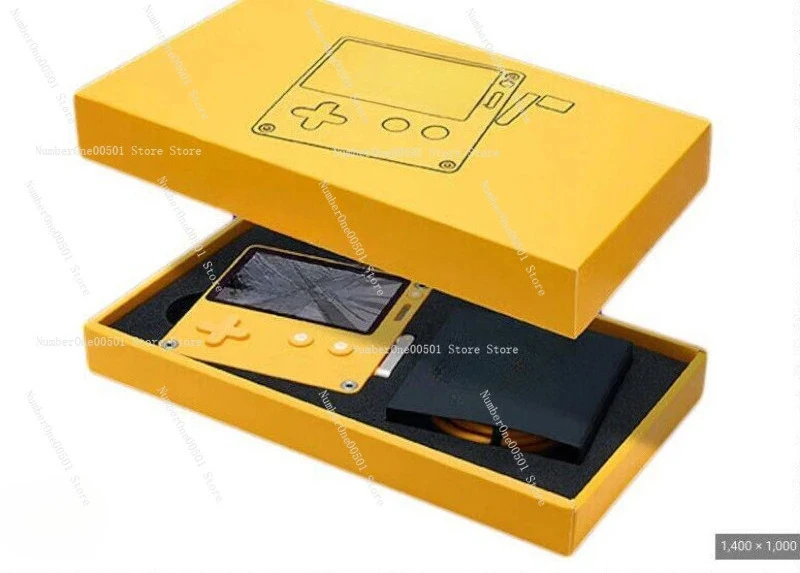 

Creative Hand Crank Retro Game Console Portable Vintage Handheld Stress Relief