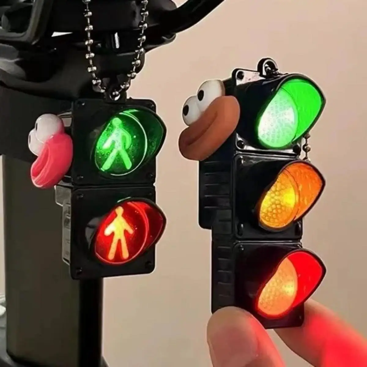Chaveiro de Luz LED 3D em Forma de Semáforo, Pingente Luminoso, Charme Brilhante, Anel de Chave Criativo e Engraçado