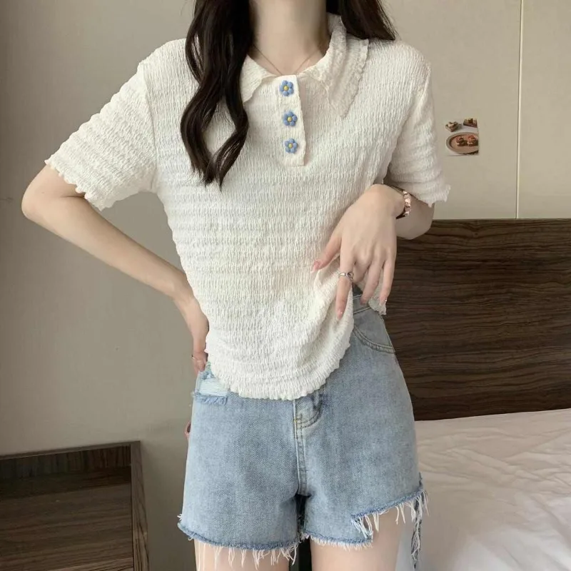 

Летний трикотажный топ с воротником поло в корейском стиле, с коротким рукавом, модный, универсальный, нишевый дизайн для женщин, коллекция 2026 года ​