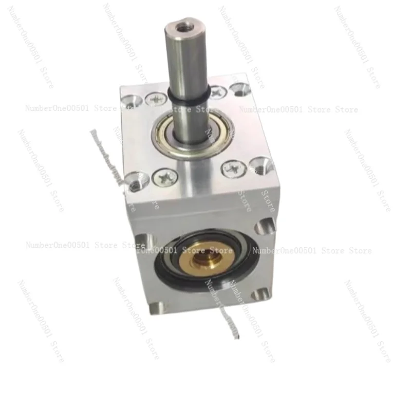 

Small gear reducer 90 degree spiral bevel gear right angle commutator speed ratio 1:1 lift adjustment gearbox