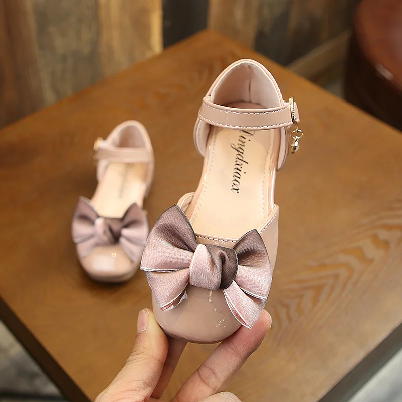 Trendy Sandals Exquisite Elegant Fashion Leather Shoe Trendy Sweet Princess Shoes Bow Casual Girl Shoe Daily Classic Child Shoes