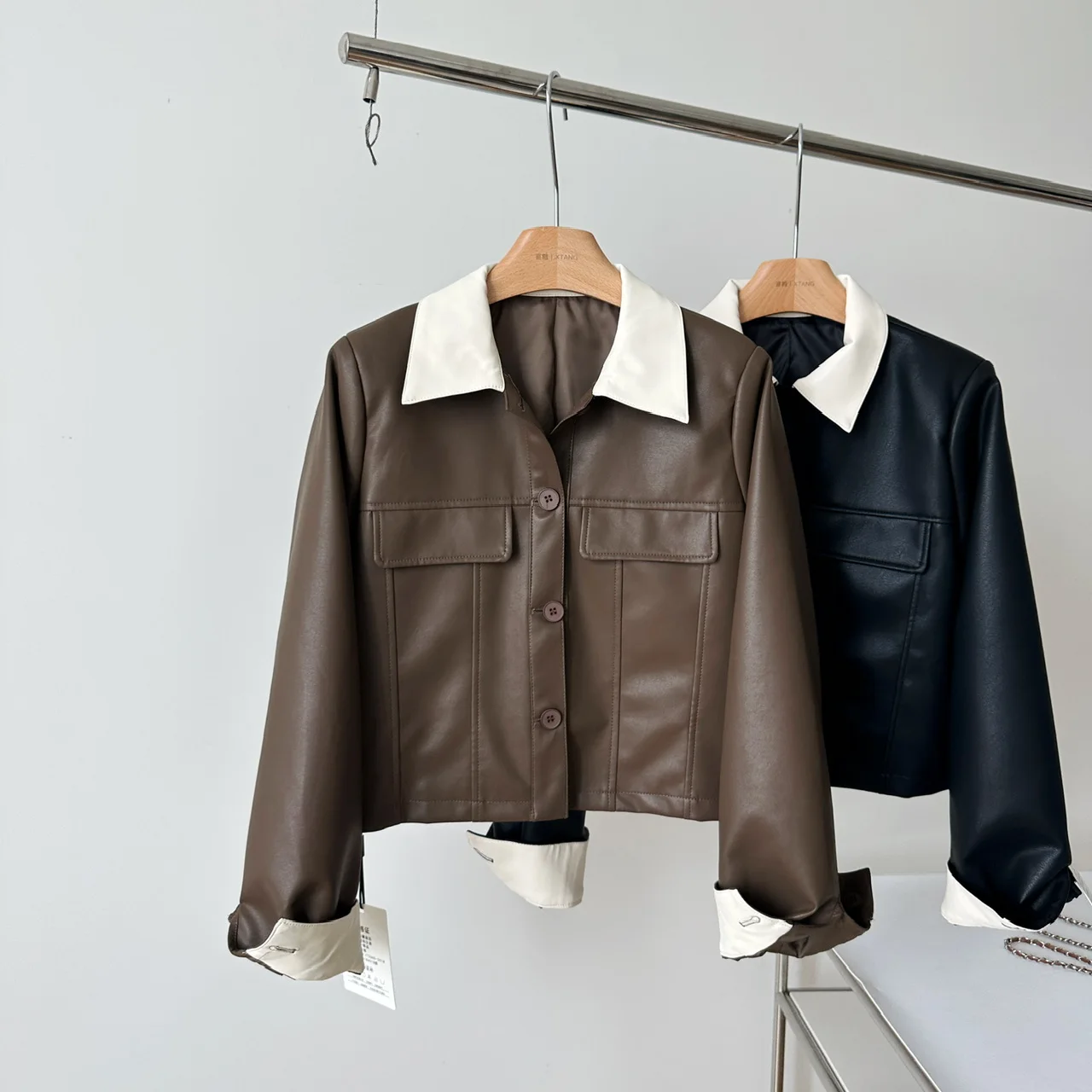 Fashion Color Contrast Women Short PU Leather Jacket Spring Autumn Turn Down Collar Single breasted Coat Female Chic Outerwear