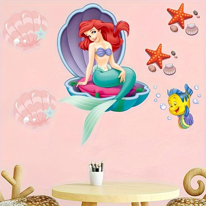 1 pegatina de pared con temática de Disney, con la sirena Ariel de pelo rojo, rodeada de estrella de mar, conchas y otros elementos oceánicos, adecuada para interiores, ventanas, porche y decoración de espejo