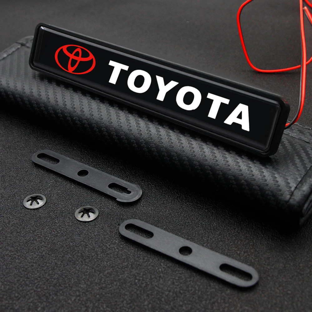 Emblème lumineux universel pour calandre de voiture, lampe à LED pour Toyota Tundra Tacoma RAV4 Camry Corolla Highlander CHR