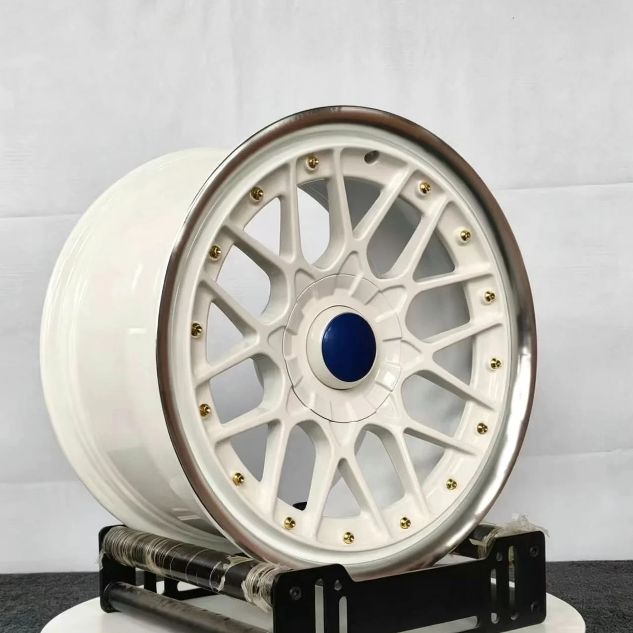 *for2 Piece Aluminium Alloy Forged Wheels New White Gloss Polished Lip Gold Rivet Concave Design OEM 17/18/19/20/21/22/23/24/ In