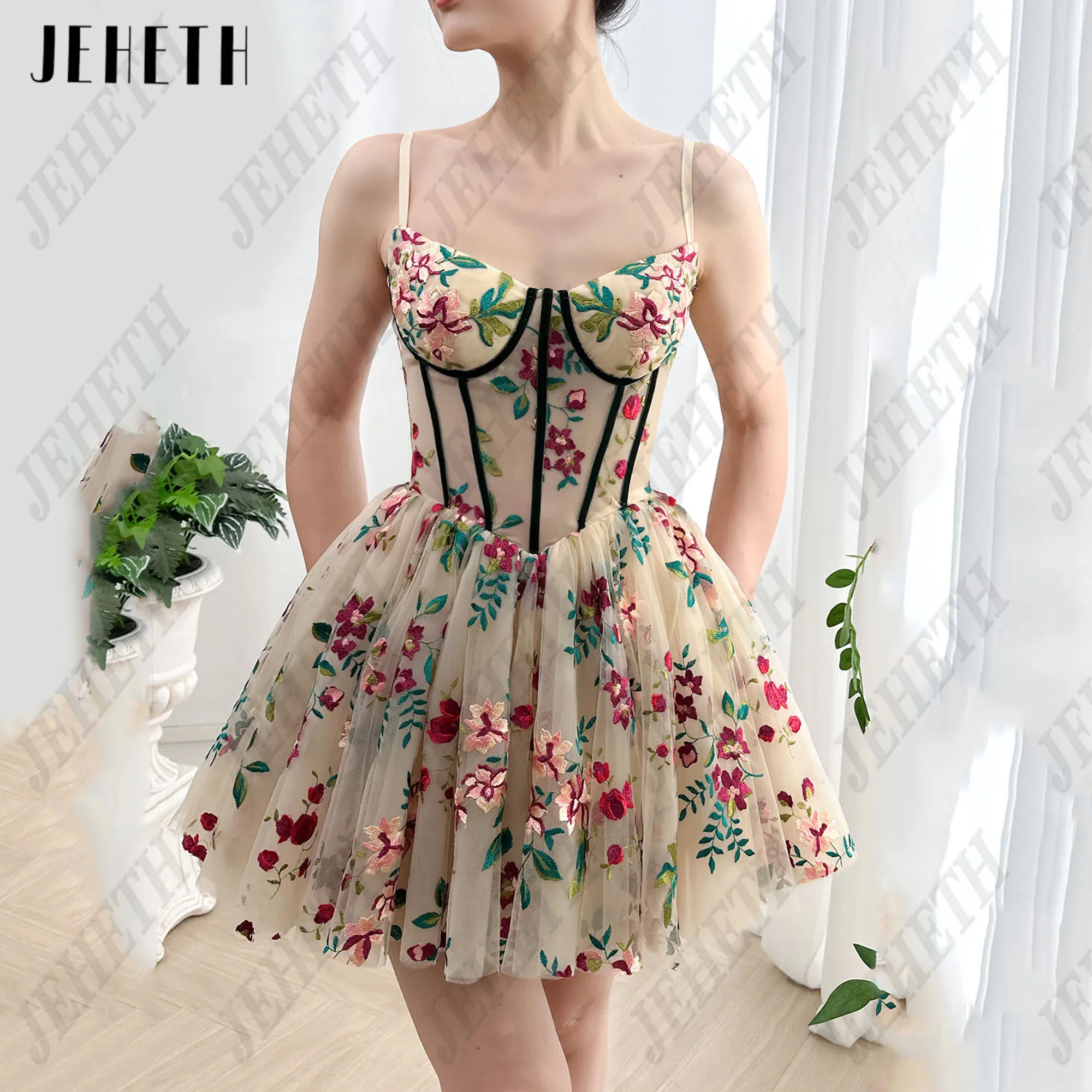 

JEHETH Mini A-Line Prom Dress Sweetheart Sleeveless Flowers Short Party Gowns Birthday Dress For Women Corset Back Embroidery