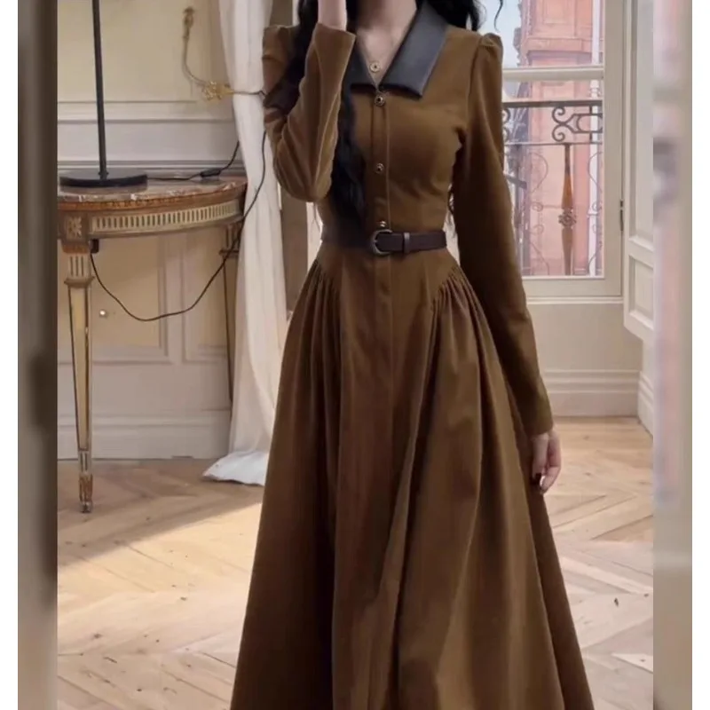French-style Stunning Temperament Retro Lapel Velvet Dress 2025 Autumn and Winter New Style, Slim and Waist-cinching Long Skirt