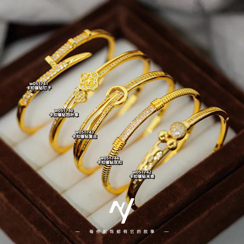 

999 real gold fashion jewelry, high-end, light luxury zircon bracelet, metallic feel, diamond-encrusted clasp, nail bracelet