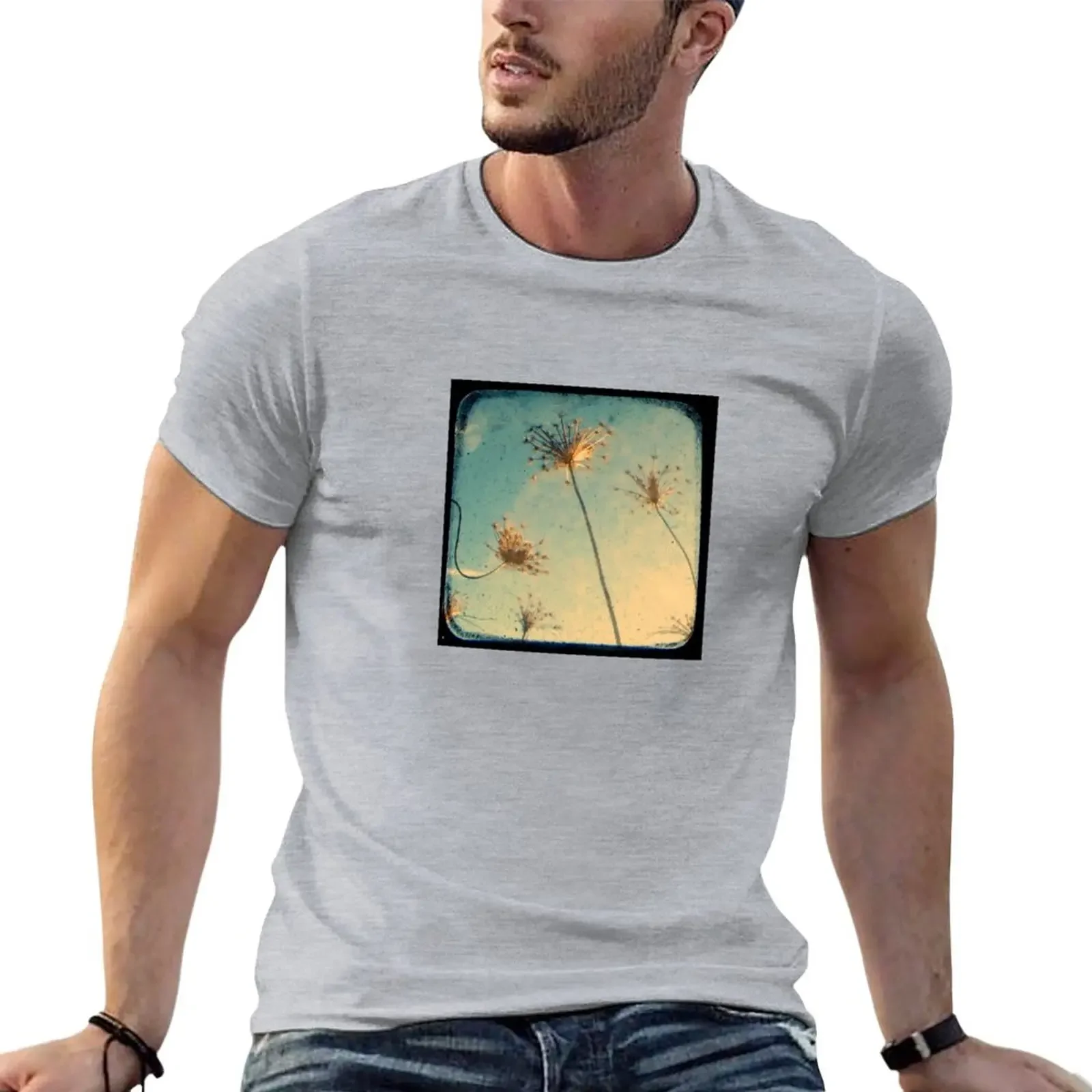 Reach for the Sky - Through The Viewfinder (TTV) T-Shirt boys whites sports fans sweat oversized t shirts for men