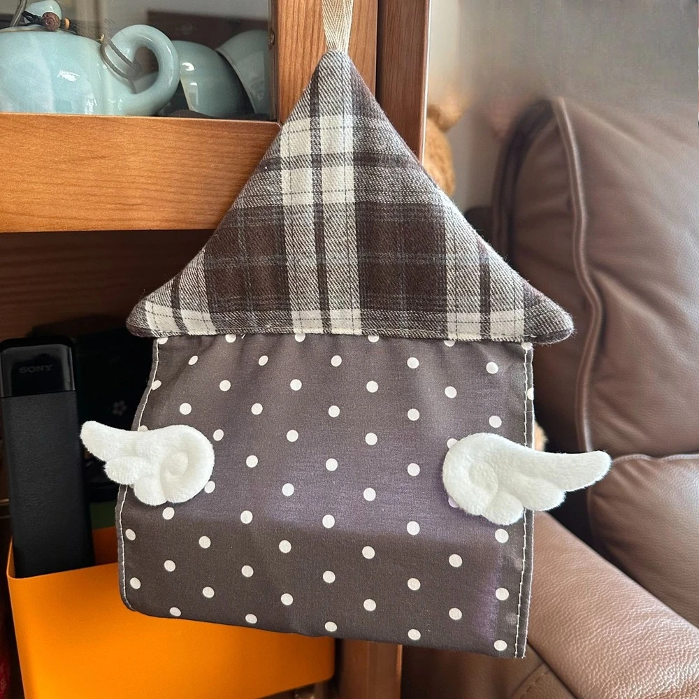 Creative Hanging Tissue Bag Small House Design Wall Mounted Tissue Holder Storage Bag Home Use Bedside Tissue Cover