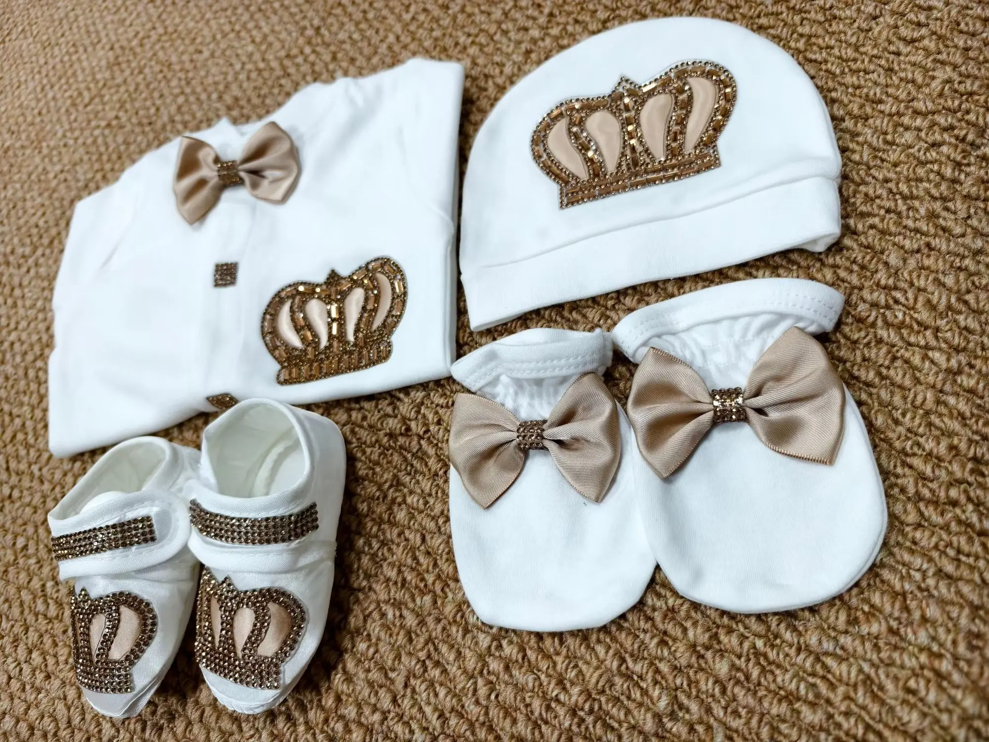 elegant-infant-crown-4pcs-clothing-set-white-gold-bow-footed-romper-baby-coming-home-outfit-with-hat-shoes-gloves