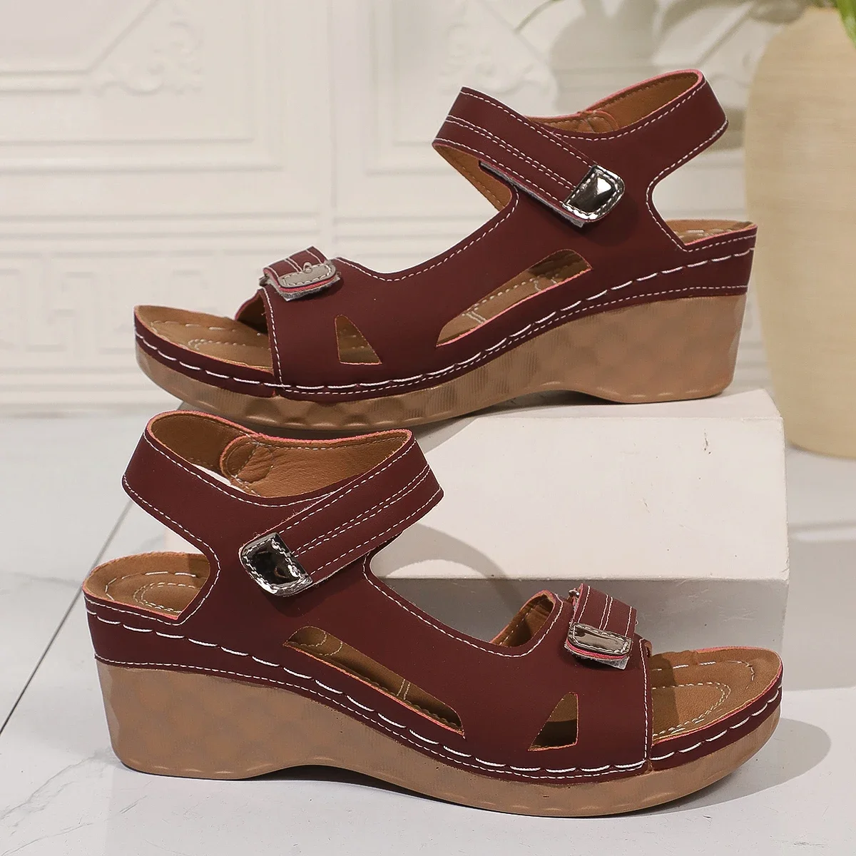Neue Sommer-Damen-Keilsandalen, rutschfeste, leichte Schuhe für Damen, sexy Slip-On-Klassiker-Plateau-Schuhe, Damensandalen – Detail 10