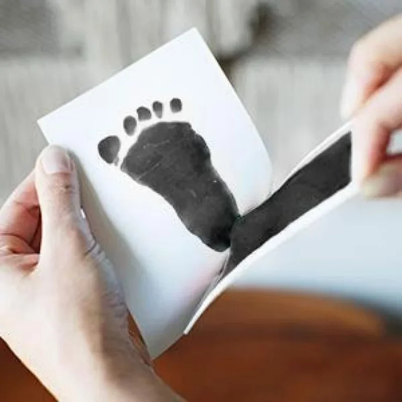 Newborn Footprint Ink Pad Photo Frame Baby Handprint Imprint Kit Non-Toxic Toddlers Souvenirs Safe Clean Newborn Baby Gifts