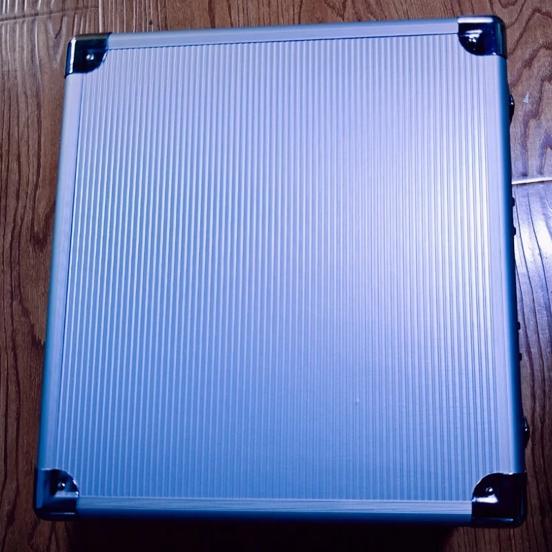 

Лазерное терапевтическое устройство низкого уровня 1064 нм LLLT, профессиональное лазерное световое оборудование для заживления ран и ревматоидного артрита