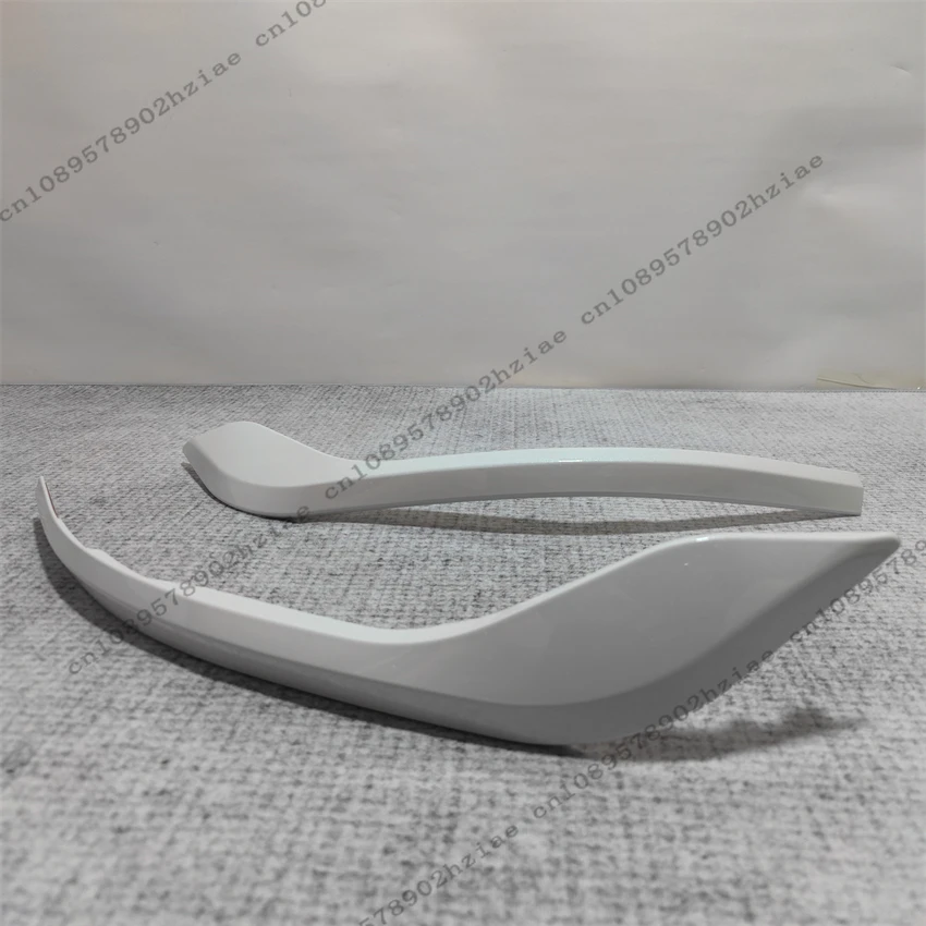 100% New Front Bumper Upgrade CS Fangs Style Spoiler Knife For VW Golf MK8 8 GTI R-LINE 2021-2024 Fog Lamp Side Spoiler Body Kit view 5