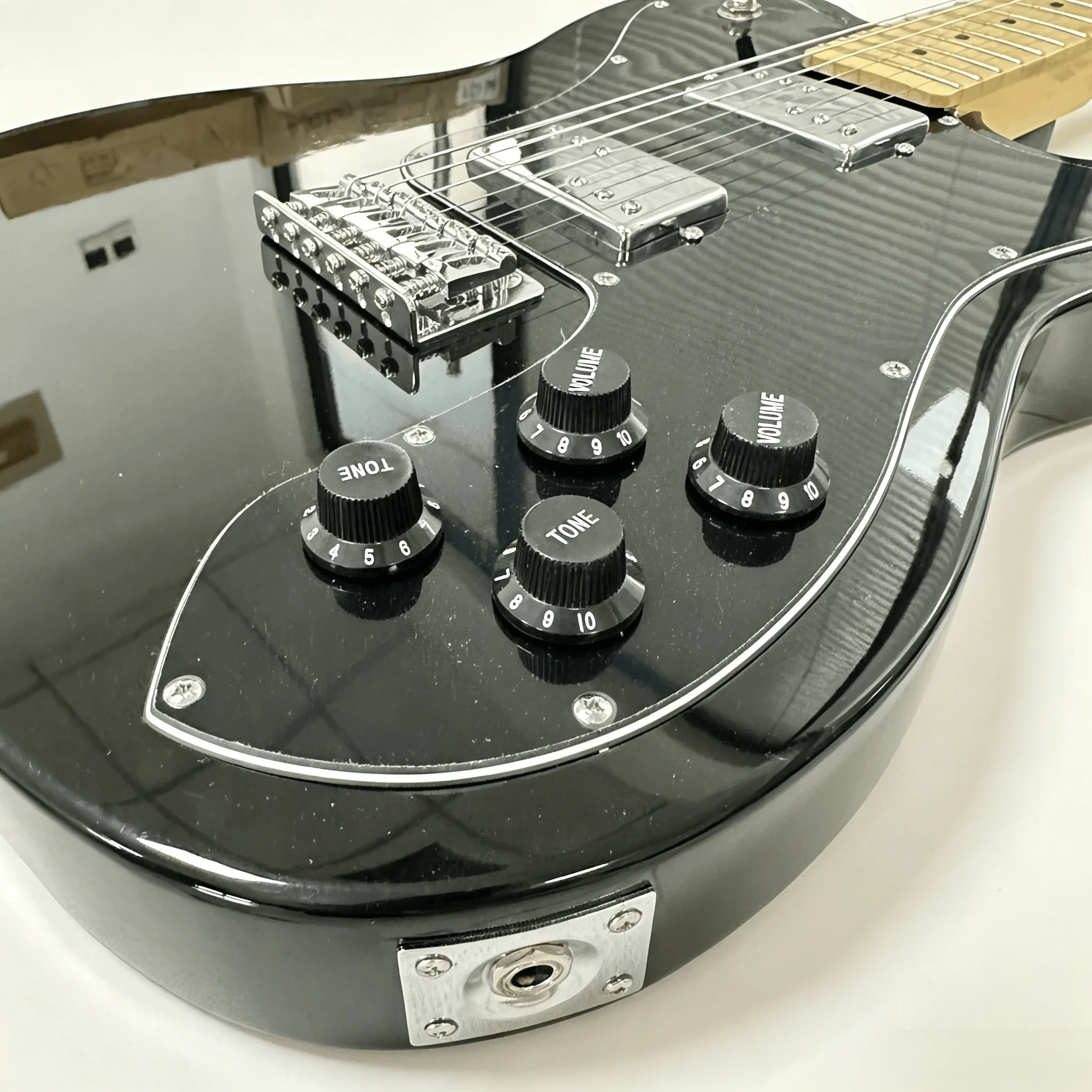 Black Style Electric Guitar HH Humbucker Pickups Maple Neck Glossy Black  22 Frets Finish 6-String Free Shipping Worldwide view 6