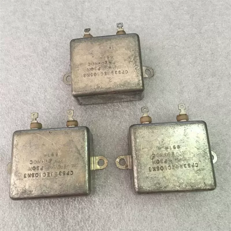 Antique American AEROVOX 1UF 200V Frequency Division Coupled Oil Immersed Capacitor