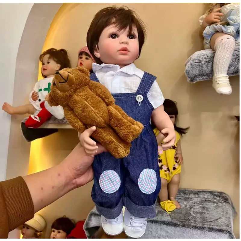 bambola-reborn-in-vinile-da-55-cm-bambino-con-capelli-castani-scuri-e-occhi-blu-bambola-neonato-in-vinile-morbido-giocattolo-con-orsetto-regalo-di-compleanno