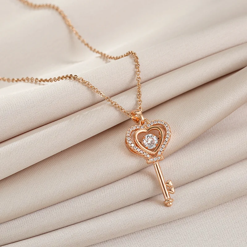 Fashion Cute Heart\'s Only Door Key Necklace Personalized Vintage Love Smart Star Girl Clavicle Pendant Charm Party Banquet Gift