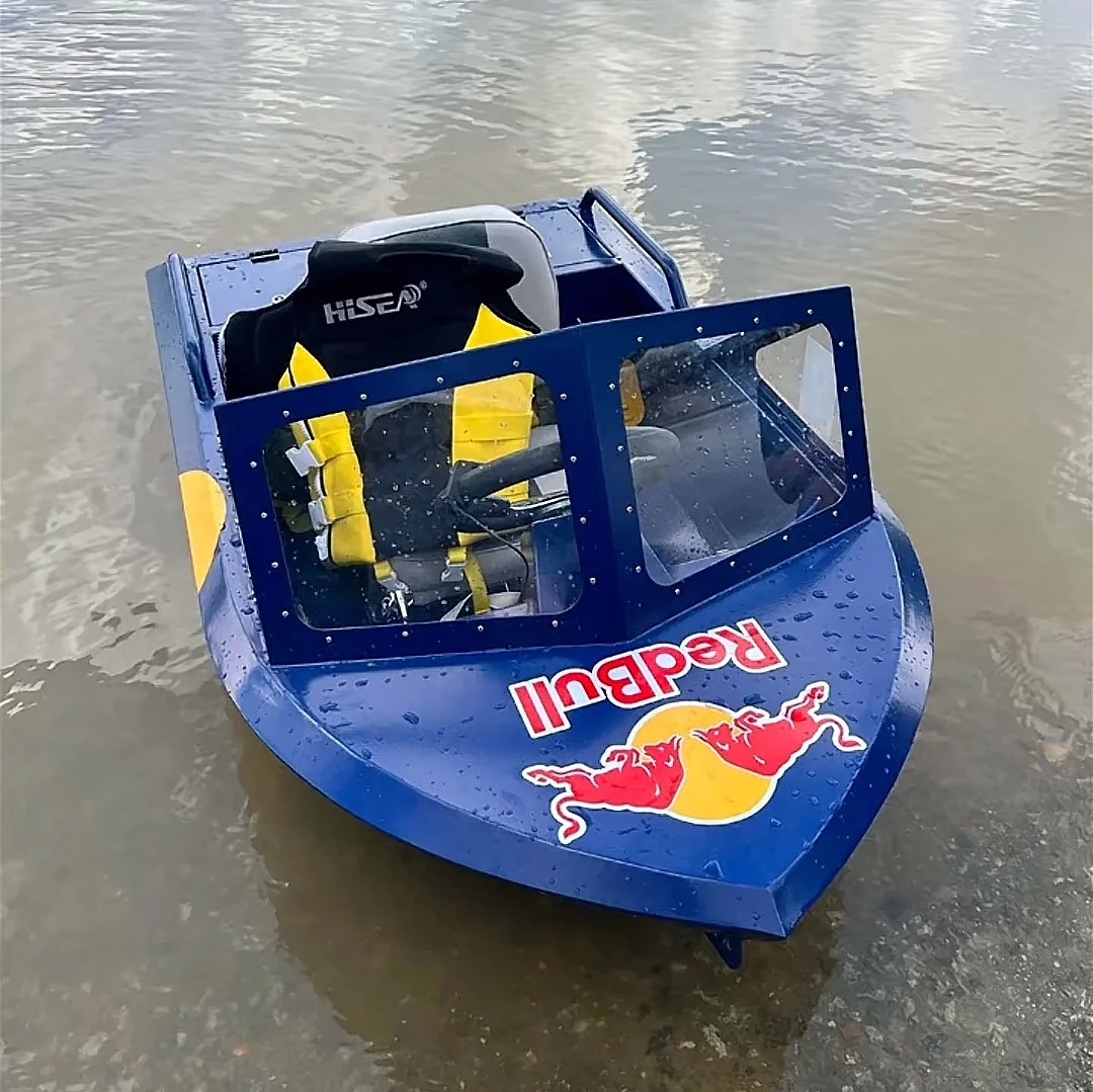 High Speed Floating Mini Yacht Jet Boat, Efficient Matching Power Component Quick Excursion For Water Adventure