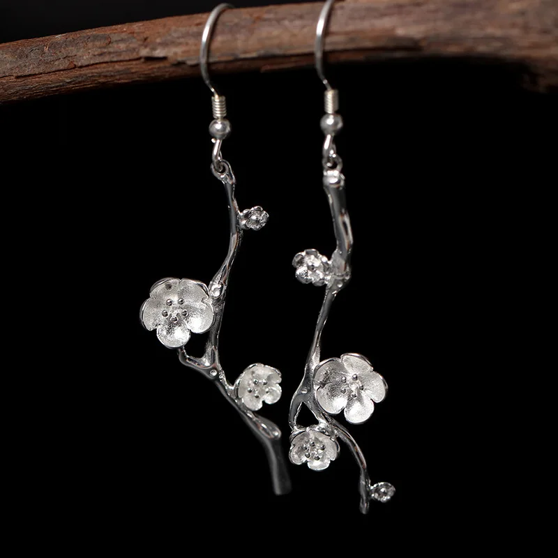 

S925 Silver Jewelry, Elegant Asymmetrical Plum Blossom Silver Ear Hooks, Creative Long Tree Branch Earrings And Pendants