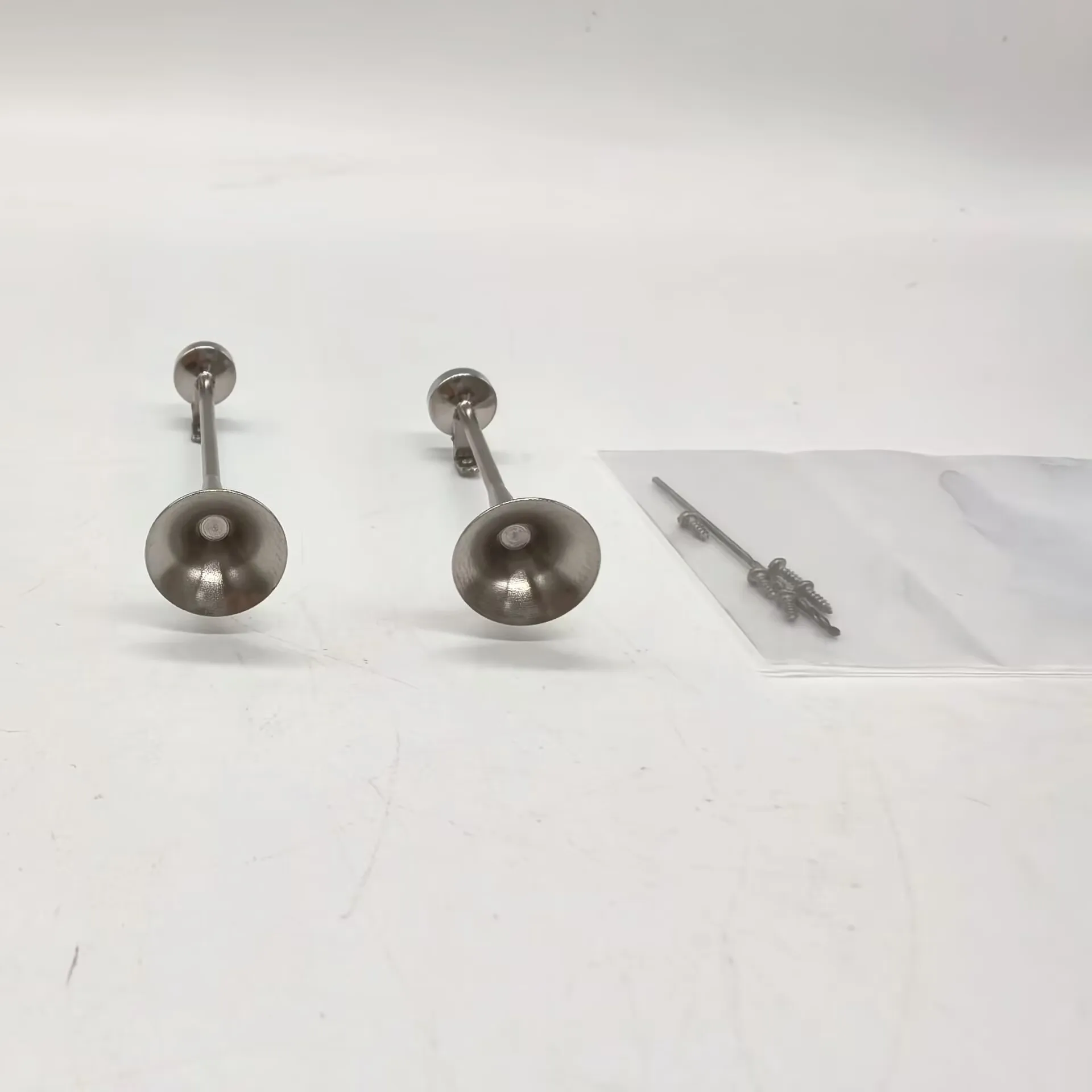 

Scaleclub For Tamiya 1/14 Mercedes King Tractor GL Dump Truck Upgraded Metal Horn DIY gifts for boys