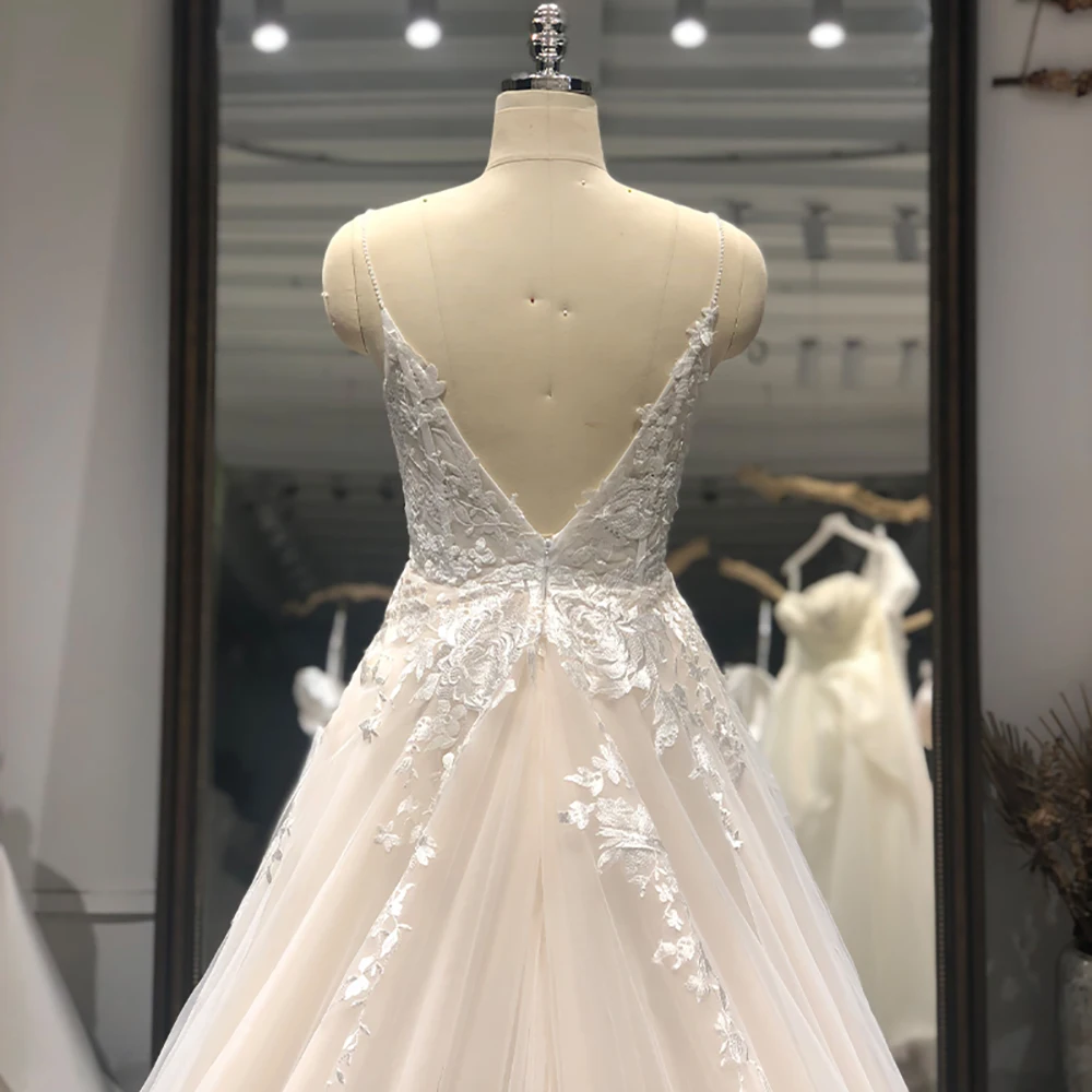 Classic Factory Wholesale Women's Long Dress For Wedding CustomizedBackless Spaghetti Straps Wedding Dress Zipper robe de mariée
