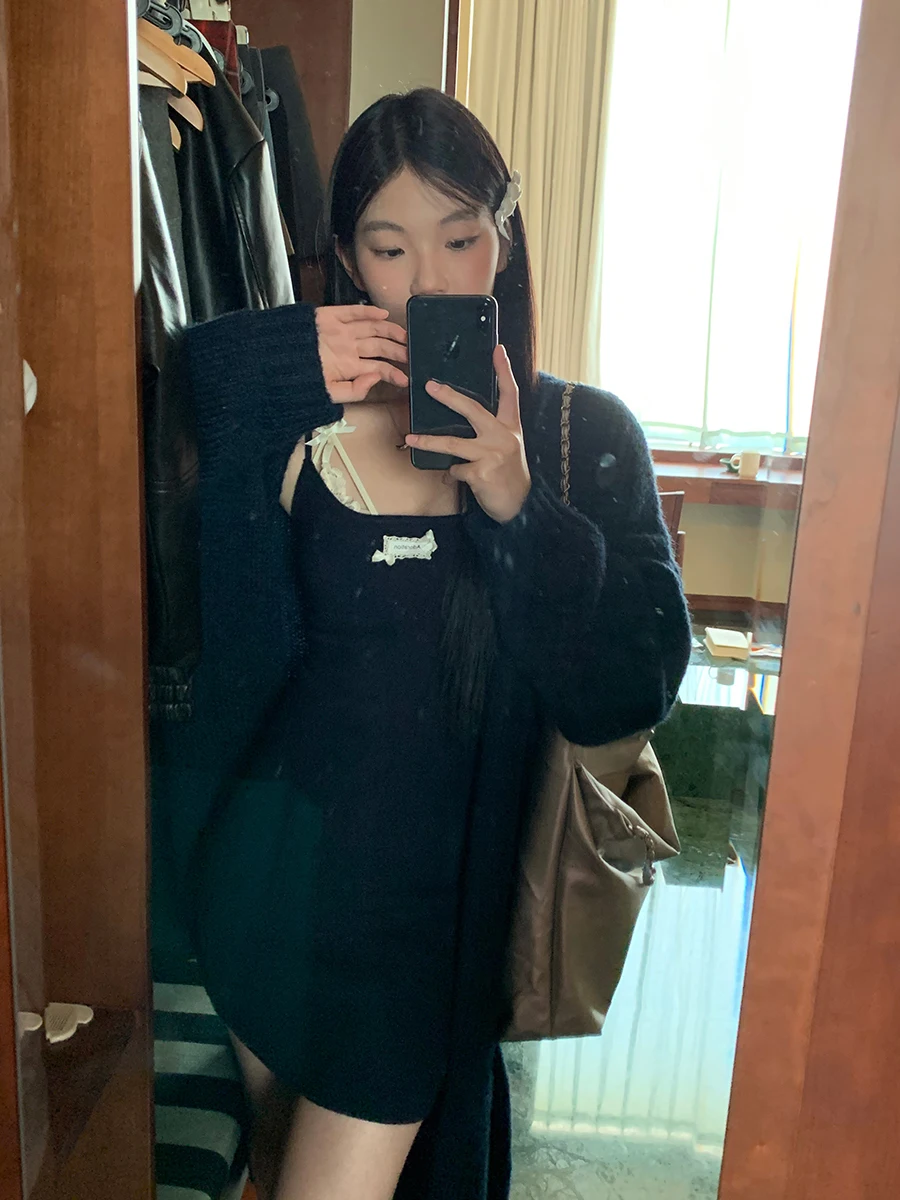 เสื้อคาร์ดิแกนถักนิตติ้งสีแดงสำหรับผู้หญิง ดีไซน์ทันสมัย สไตล์ลำลอง เหมาะสำหรับใส่ไปทำงาน