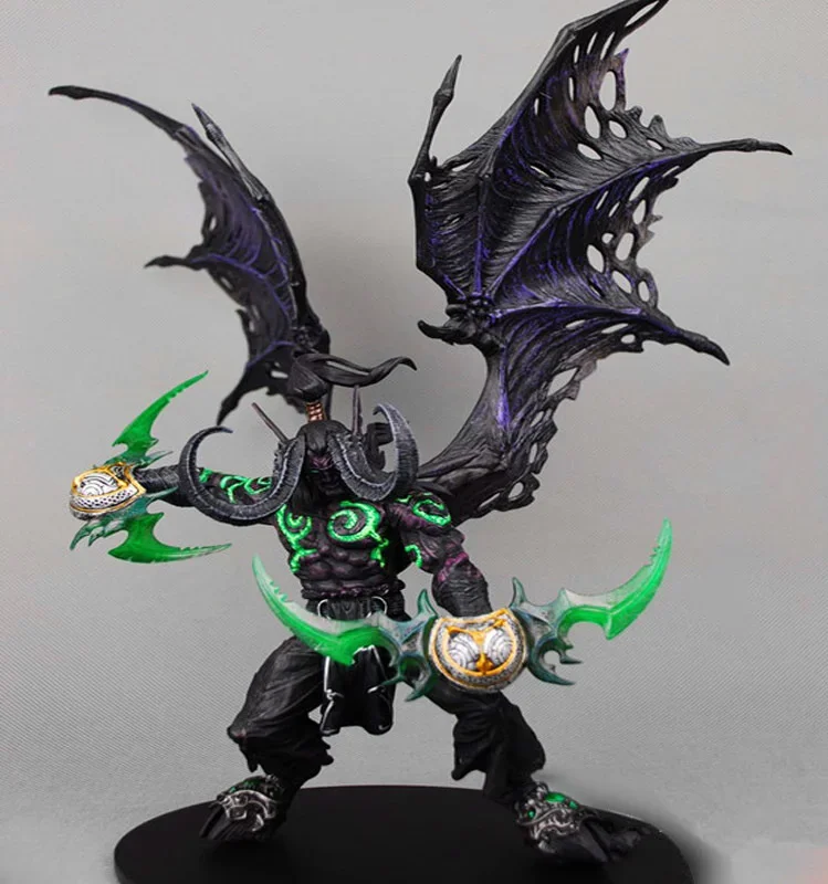 New World Warcraft Anime Figurine Illidan Stormrage Figure Demon Form Series 20cm Pvc Action Figures Collection Ornament Gifts