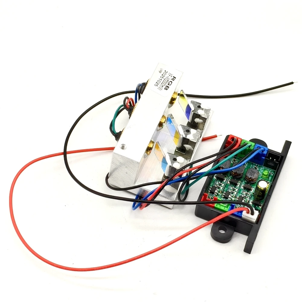 RGB2W Stage Light R-638nm/G-520nm/B-450nm Laser Module