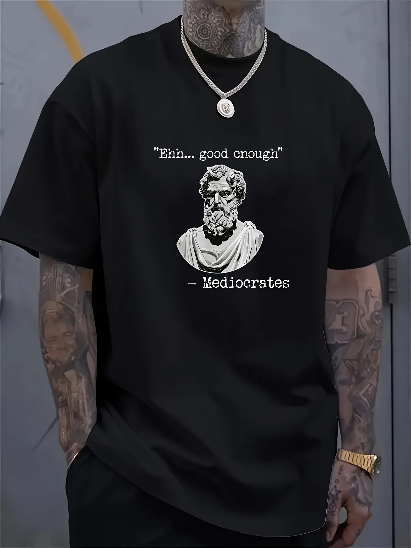 تي شيرت رجالي بنمط عادي فيلسوف مضحك - تصميم "جيد بما فيه الكفاية"، طباعة باللونين الأبيض والأسود #1