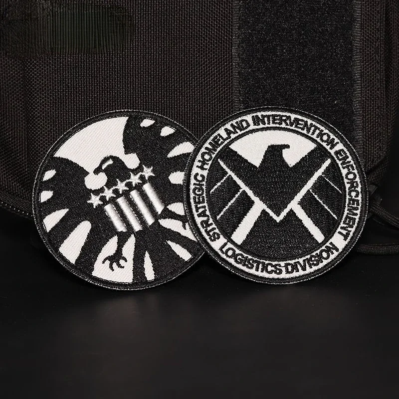 Marvel Avengers Kaptan Amerika Örümcek Adam Siyah Panter Kol Bandı Velcro Sırt Çantası Işlemeli Kumaş Yama Cosplay Rozeti Hediye