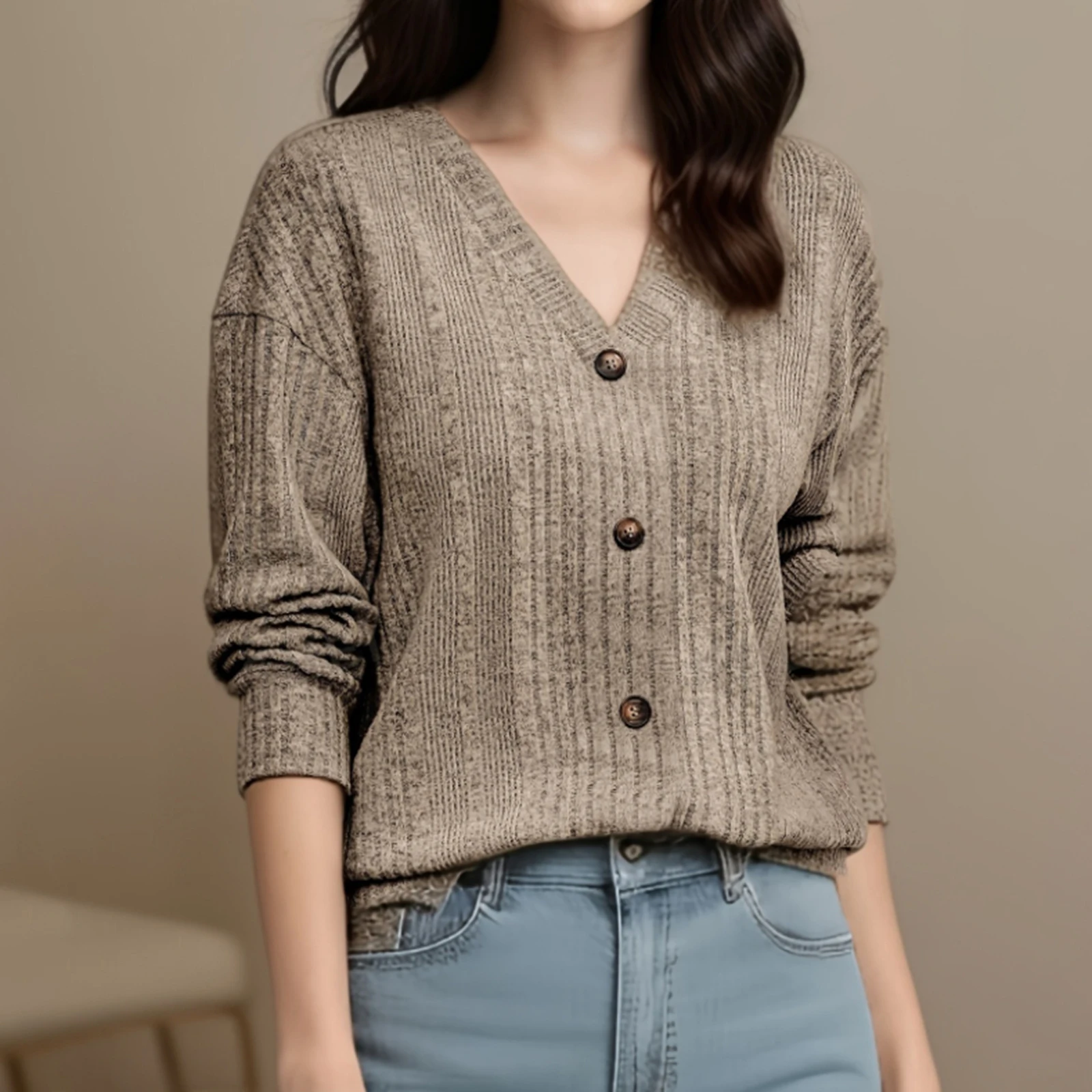 เสื้อสเวตเตอร์สีพื้นคลาสสิกสำหรับผู้หญิง คอวี แขนยาว ติดกระดุมด้านหน้า ผ้าถักแบบริบ ทรงลำลอง