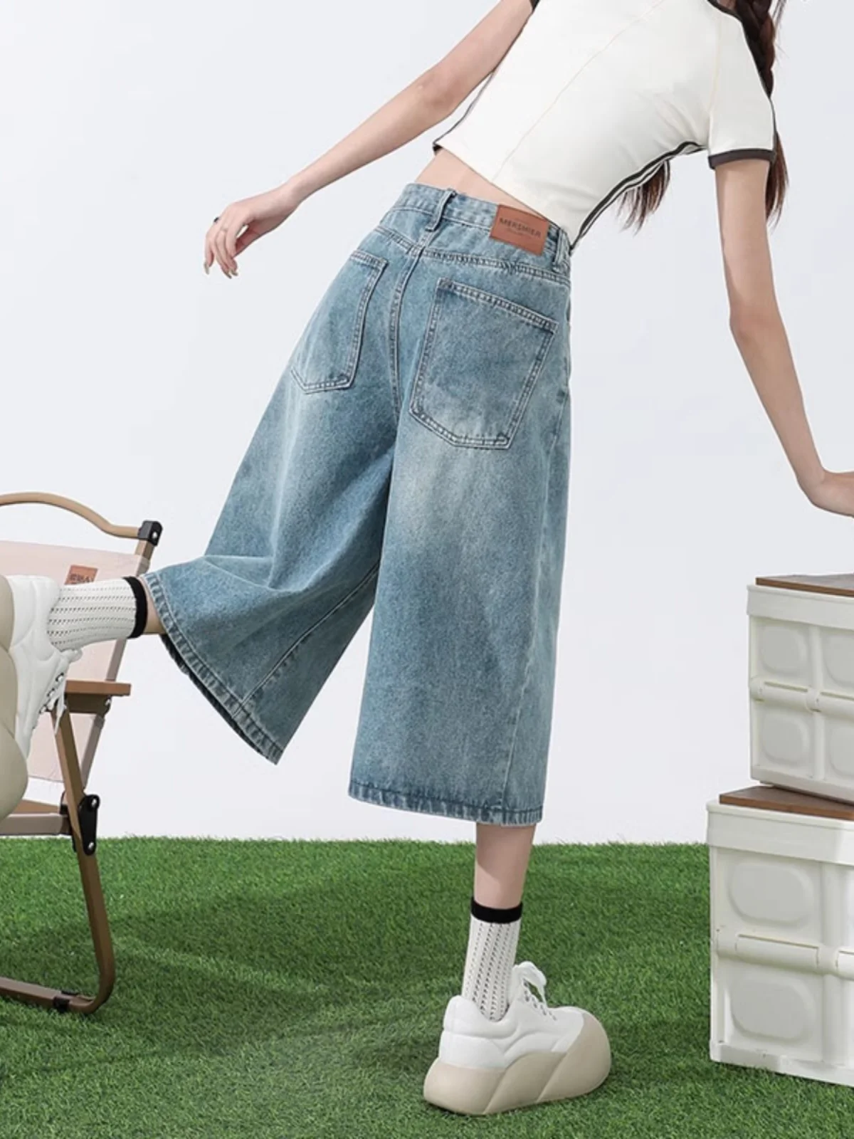 

Light Blue Wide Leg Straight Cut Jeans Women's Summer 2025 New Pear ape Loose Slimming 7/8 Length High Waist Jeans