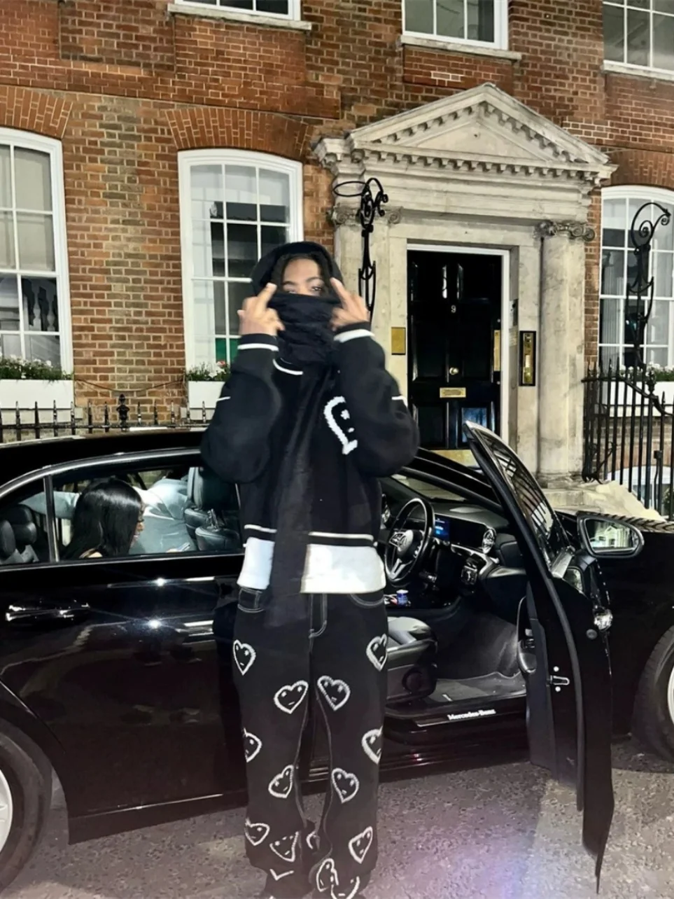 

Высококачественный оригинальный мужской вязаный свитер с сердечным узором, повседневный длинный свек, круглый, теплый, для поездок на работу, весенний сезон