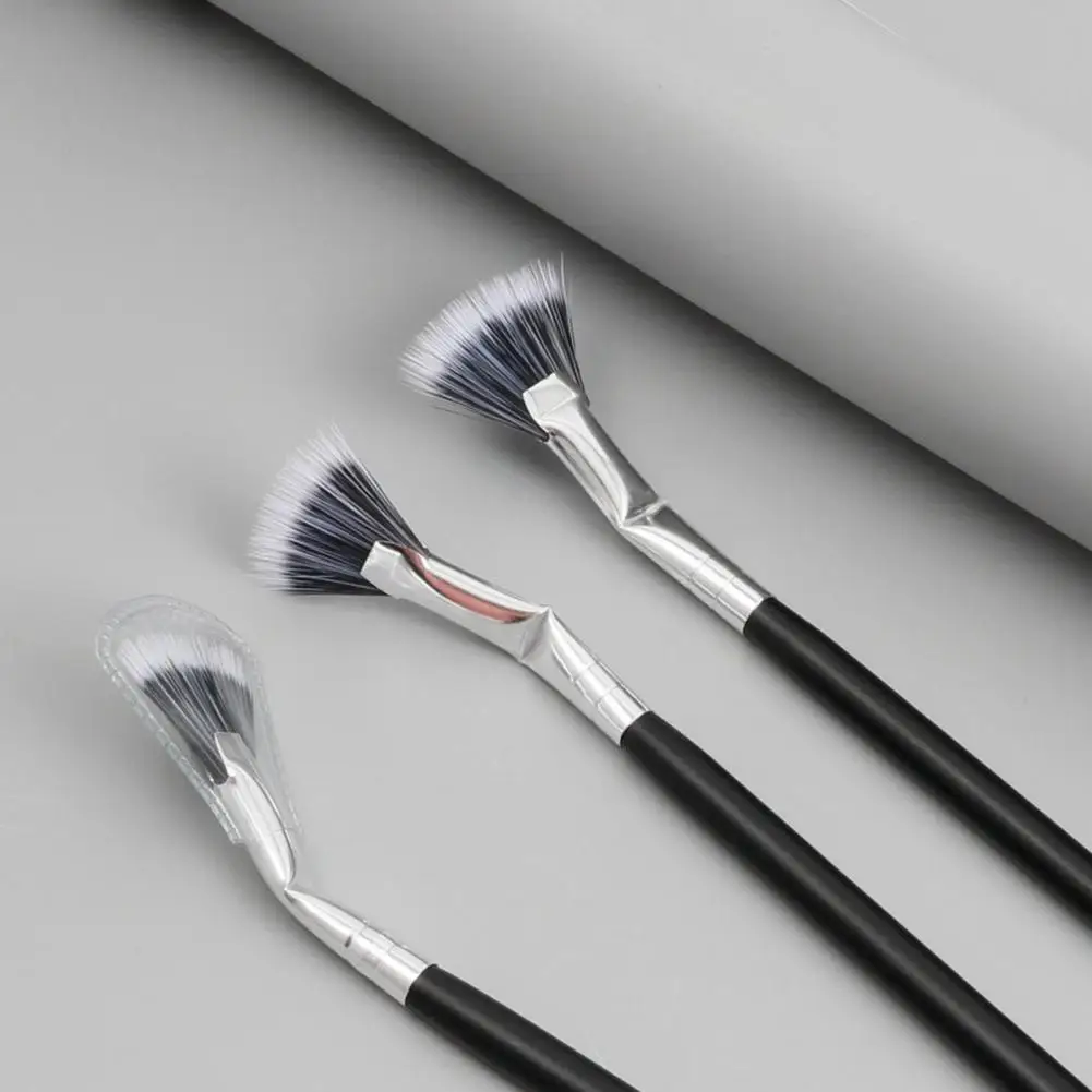 Brosse en éventail de mascara anti-taches pour une application facile et lisse, améliore les cils inférieurs, effets naturels soulevés, 2 pièces