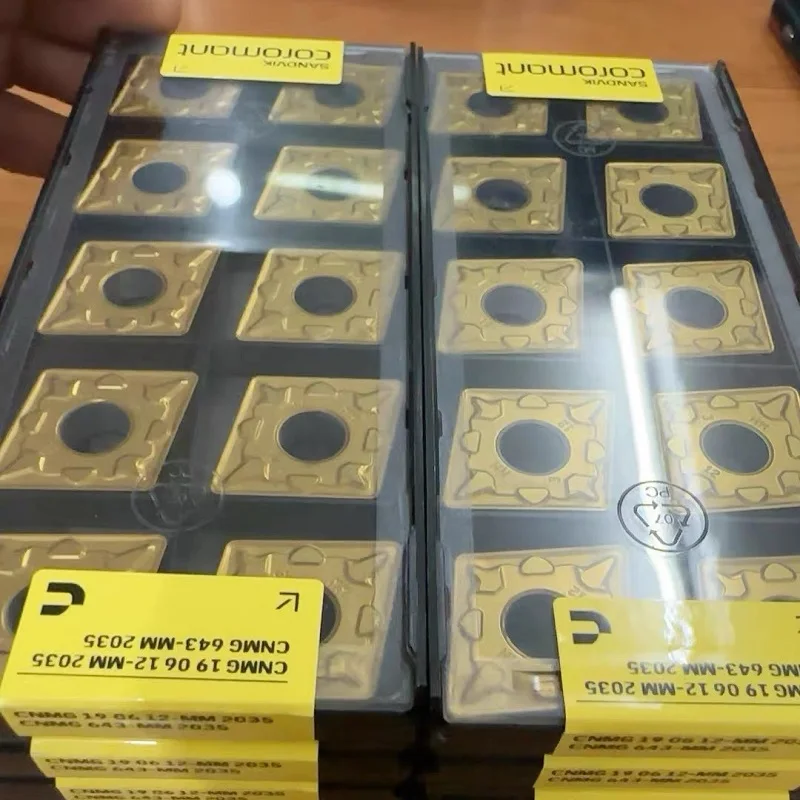 

Hard alloy cutting blades CNMG190612-MM 2035