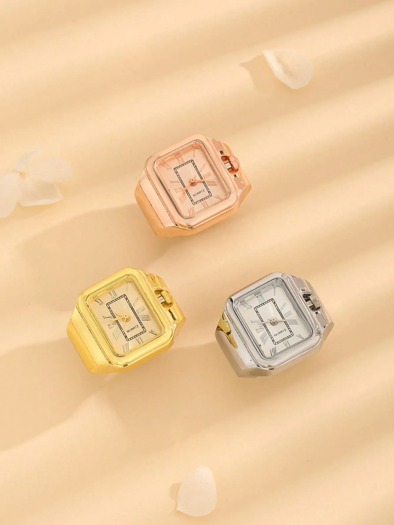 3pcs Fashion Ring Roman Numerals Design Quartz Watch For Women Men