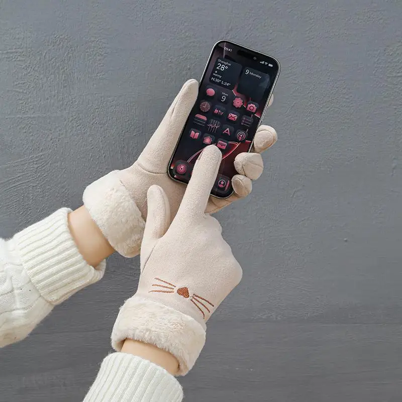 Warme Winterhandschuhe für Damen, winddicht, mit niedlichem Katzenmotiv und kältebeständigen Eigenschaften, dickes Fellfutter und Touchscreen-Funktion. – Detail 9