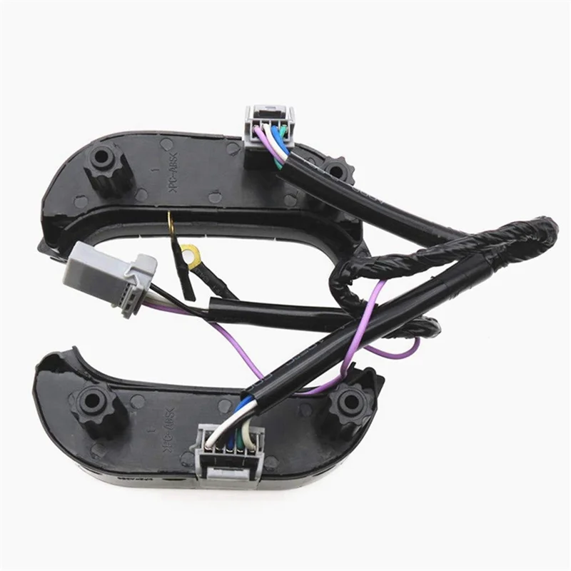 

#722I Steering Wheel Switch Audio Radio Control Button Car for Mitsubishi Pajero 8701A383 8701A066 8602A045 (Black)