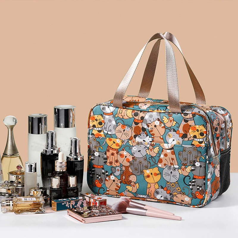 

Large Capacity Makeup Organizer Cartoon Cat Portable Travel Cosmetic Storage Bag Waterproof Toiletries Storage Bag Wash Pouch