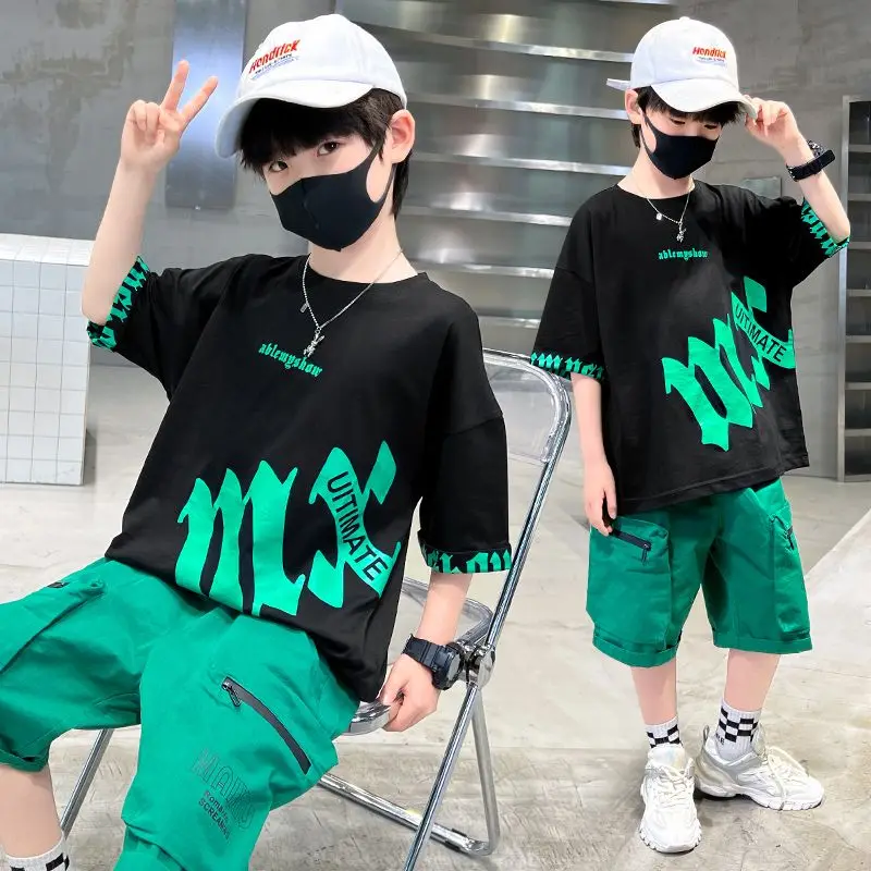 مطبوعة قصيرة الأكمام الاطفال الصبي ملابس الأطفال أفضل الفتيان الزي مجموعة 2025 ملابس الأطفال الجديدة أسفل الصيف الرجال مجموعات الكورية
