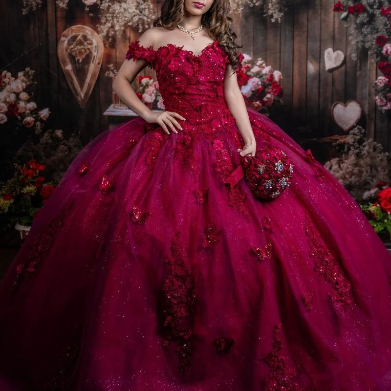 

Red Quinceanera Dresses Birthday Party Ball Gown Lace Appliques Bow Beads Tull Off the Shoulder Vestidos De 15 Anos Sweet 16