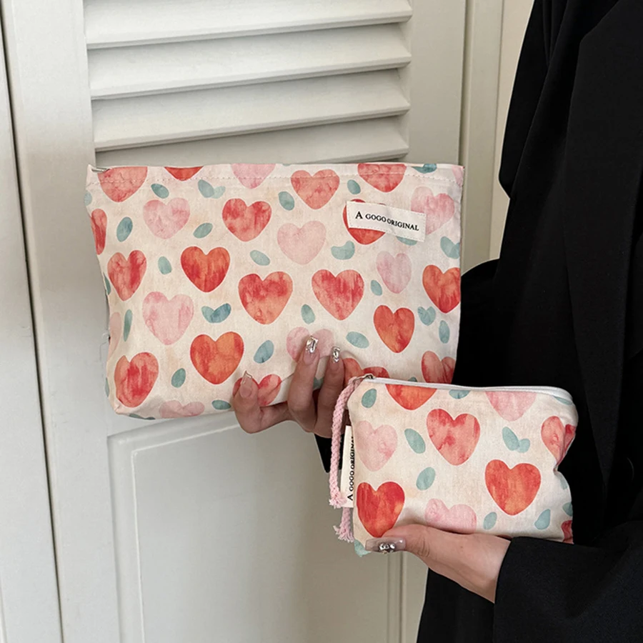 Cute Heart Shaped Portable Korean Style Cosmetic Bag Fabric Storage Pouch for Skincare Products Small Square Bag for Coins