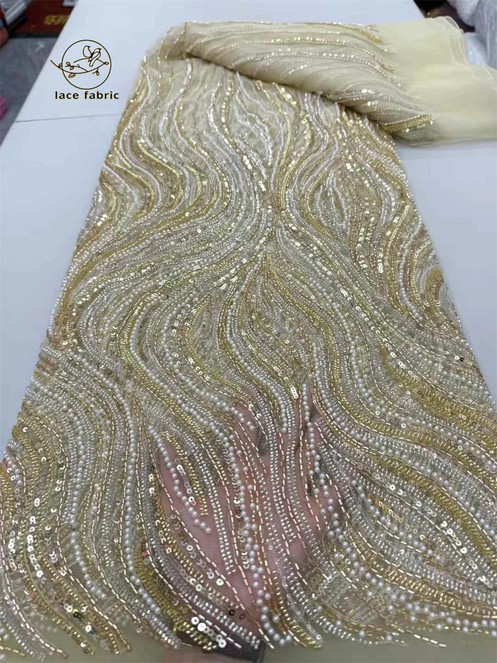 

Gold 5 Yards Luxury High-end Beaded Fabric Heavy Sequins Embroidery Fabric Fashion French Tulle Mesh Lace Fabrics for Wedding