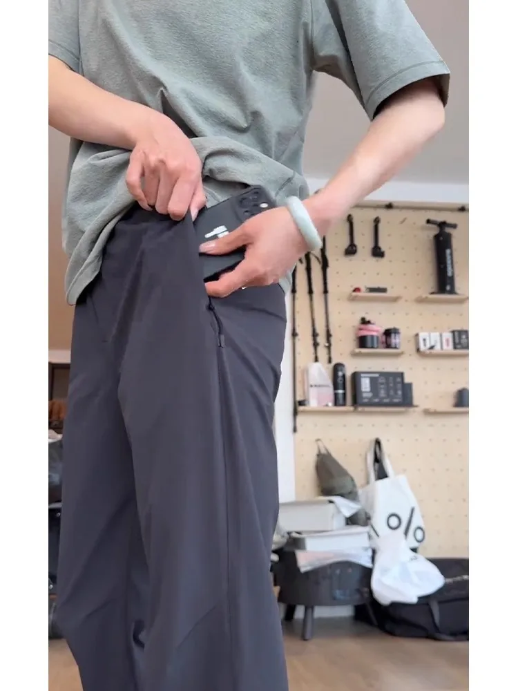 

Bla Summer Thin Ice Silk Qui Dry Outdoor Sports Waterproof Straight Leg Casual Pants Men's Zipper Trousers Faionable Ca...