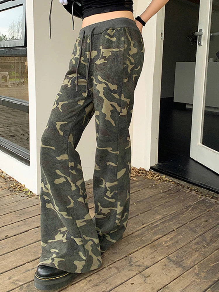 Y2K Casual Elastic Waist Camouflage Pants Loose Straight Cargo Pants Sweatpants Youthful Trousers Fashion Women Pants Streetwear