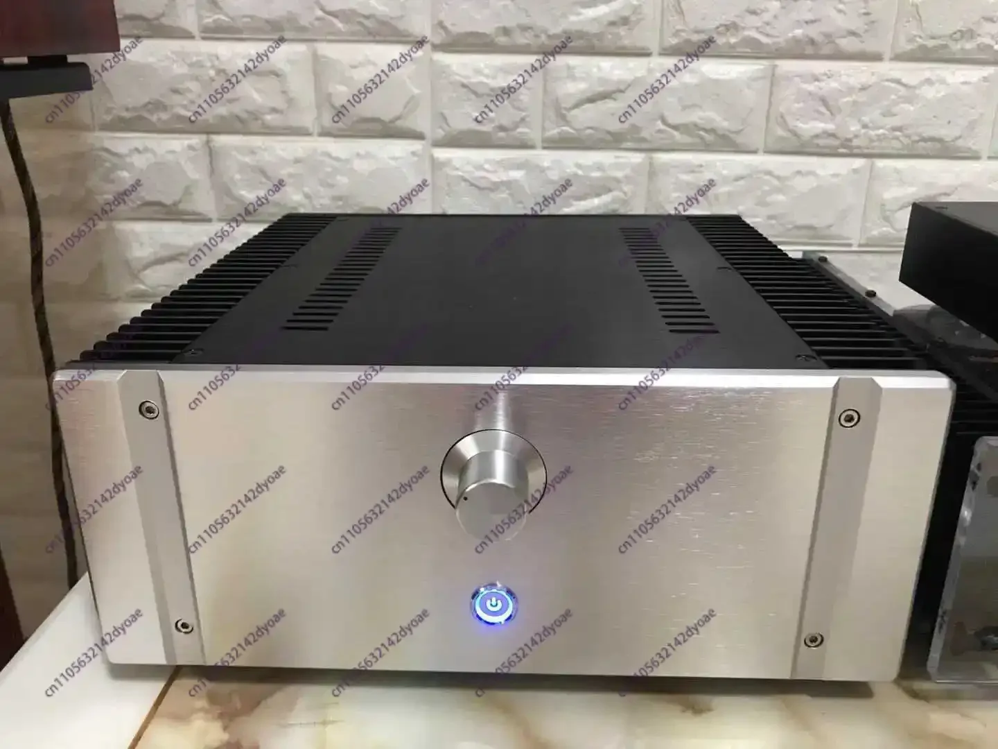 Pure A Power Amplifier Refer to the British Famous Machine Music Fax A Series Output Pure Class A 20W+20W